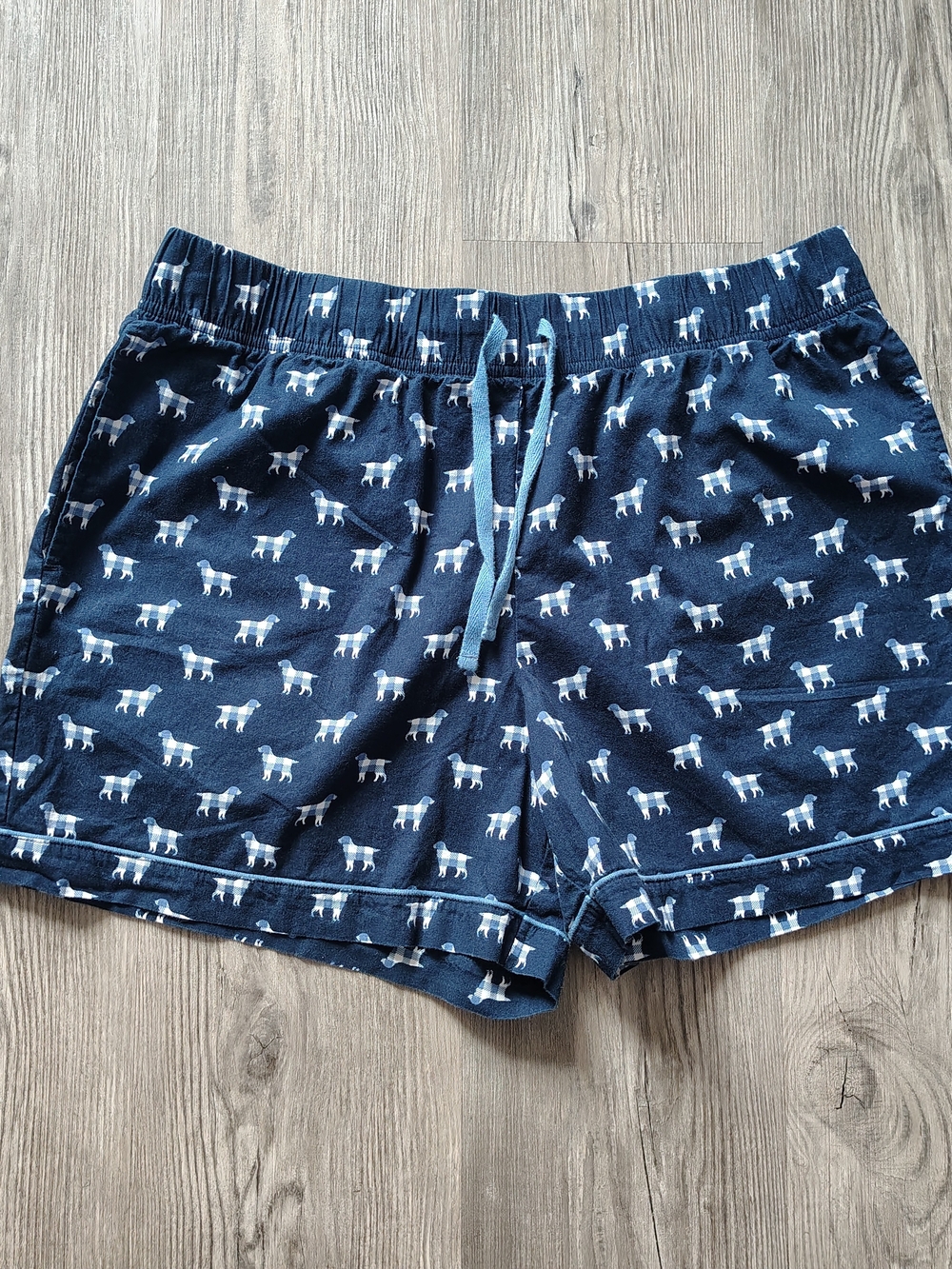 L.L. Bean Women's Size L Navy Blue Lounge Sleep Shorts Dog Pattern Pockets